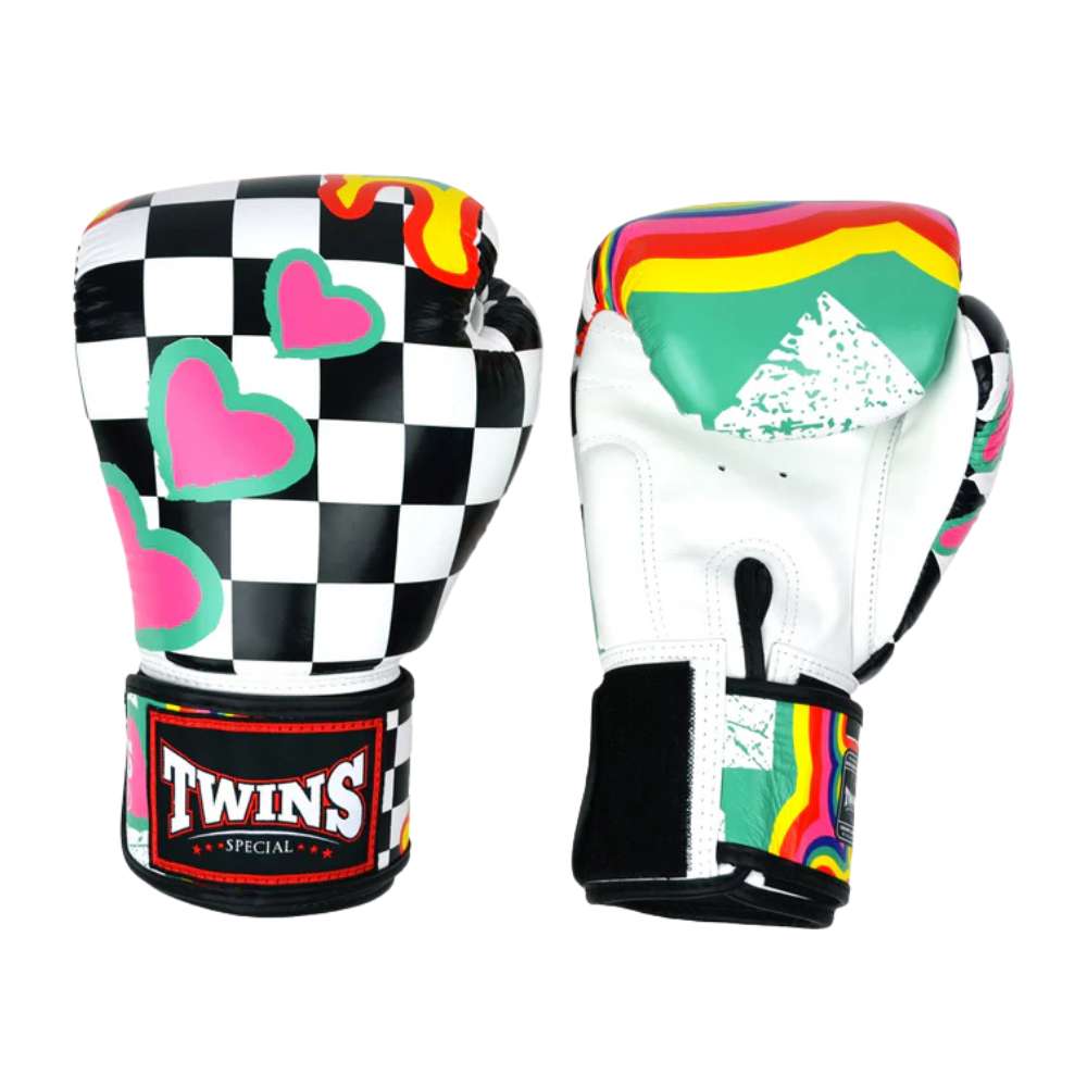 ボクシング cvtvlist boxing gloves family friends Twins FBGVL4-65 Chess Boxing Gloves | Fight Equipment UK