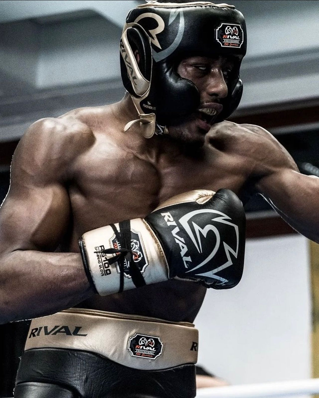 🥊 Blog Post 5: How to Choose the Right Boxing Gloves for Your Weight Class