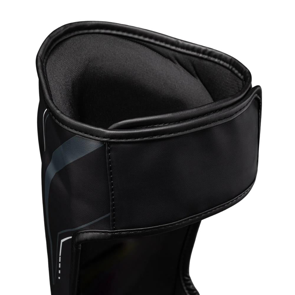 Venum Streamline Shin Guards