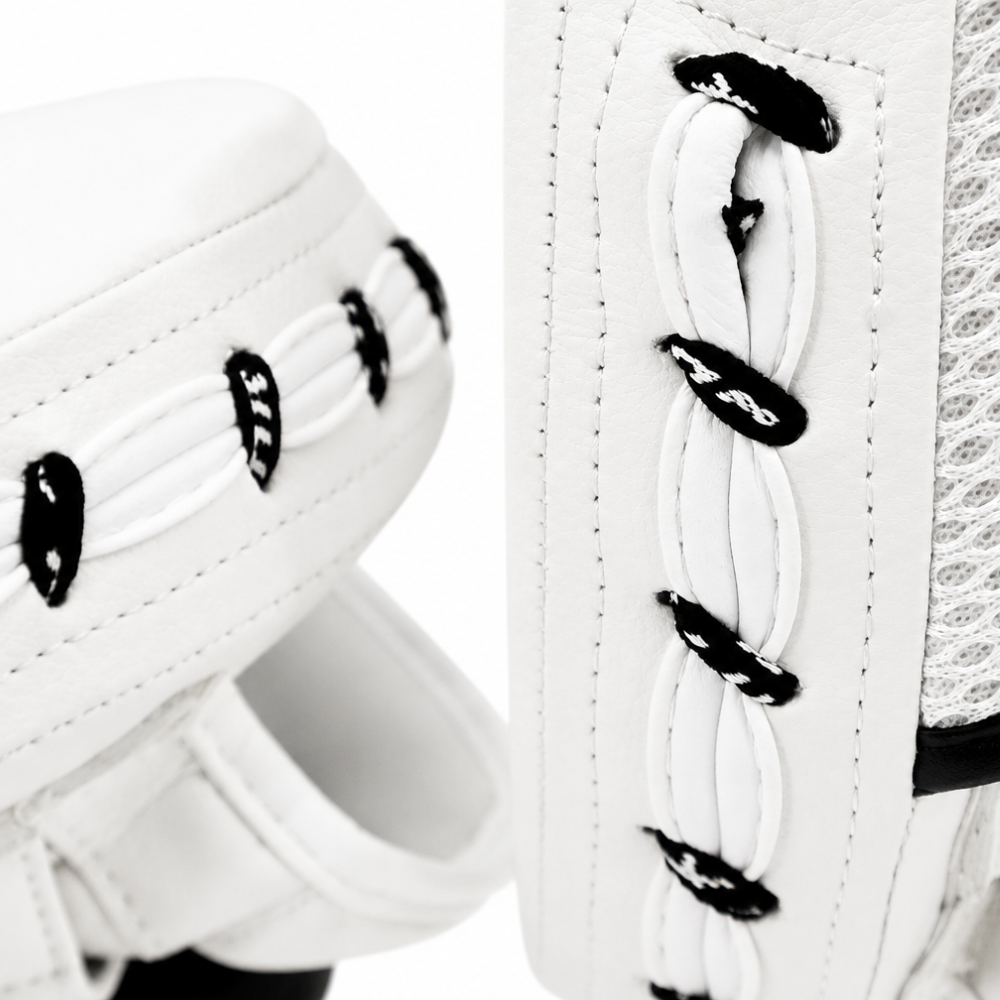 Playerz CoachTech Micro Focus Pads - White