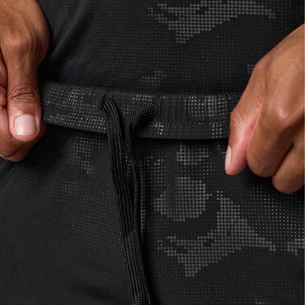 Gym King Debossed Camo Short 5" - Black-Gym King