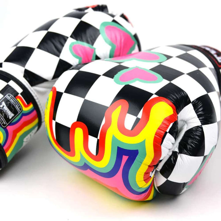 Twins Chess Boxing Gloves - White/Black-Twins