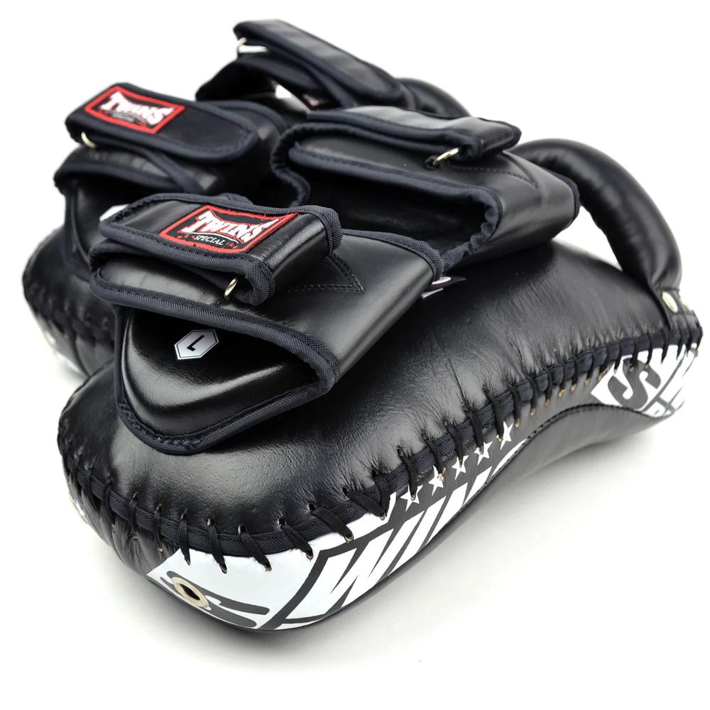 Twins Deluxe Curved Kick Pads - Black/White-Twins