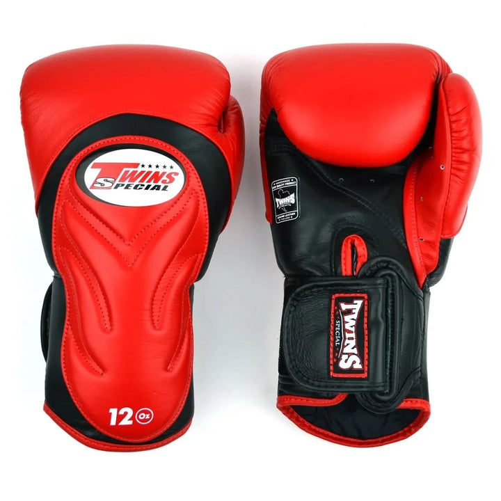 Twins Deluxe Sparring Gloves - Red-Twins