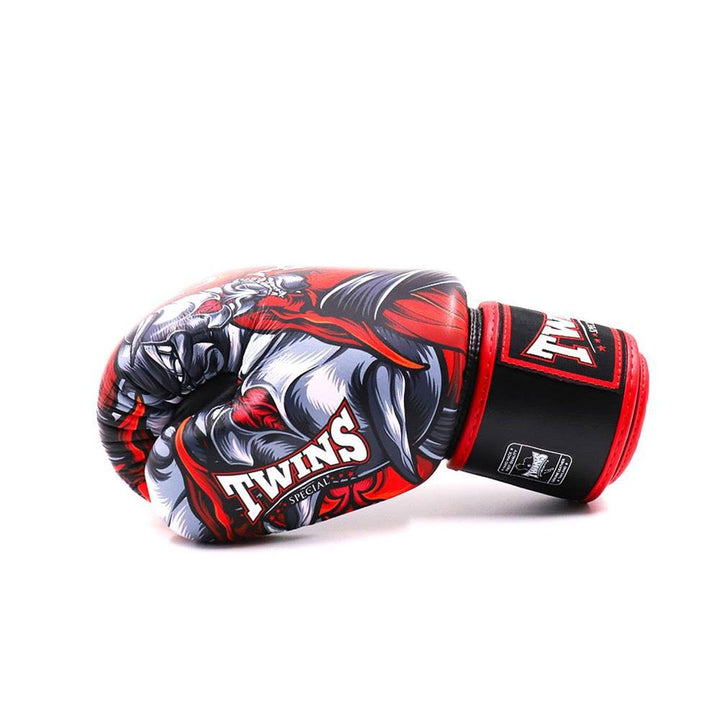 Twins Kabuki Boxing Gloves - Black/Red-FEUK